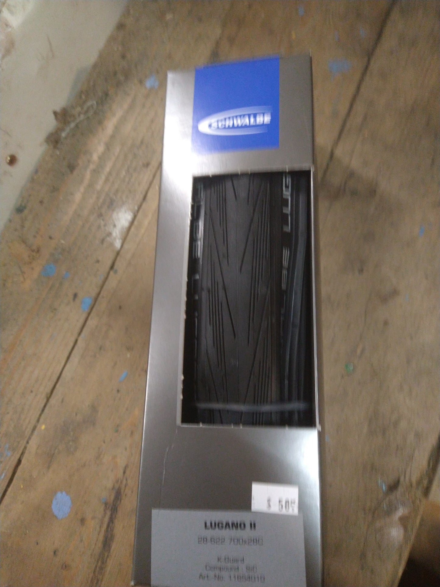 700 x 28 Schwalbe Lugano II, Folding tire, Silica K-Guard,