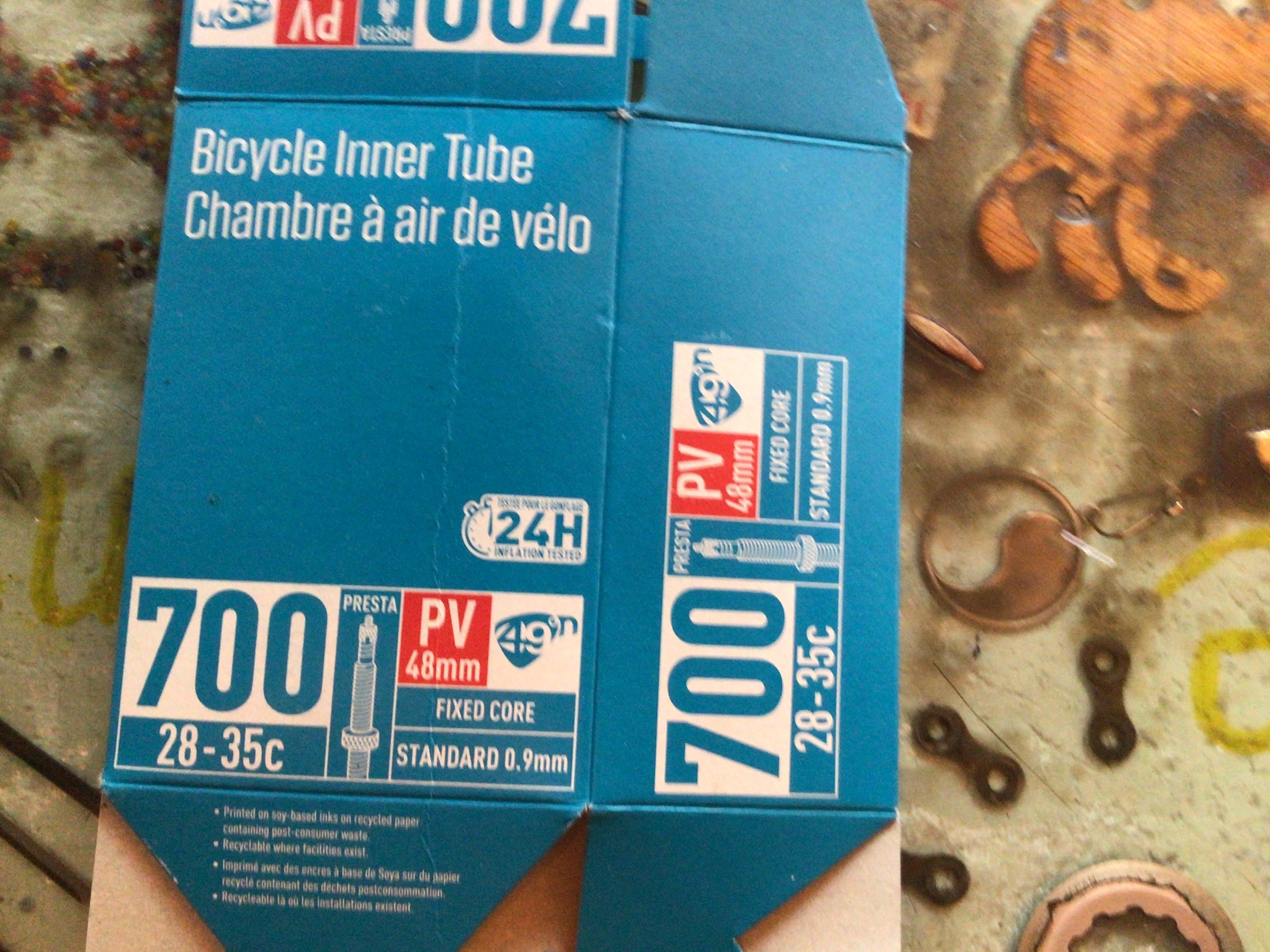 700x28–35 kenda, 48mm presta tube