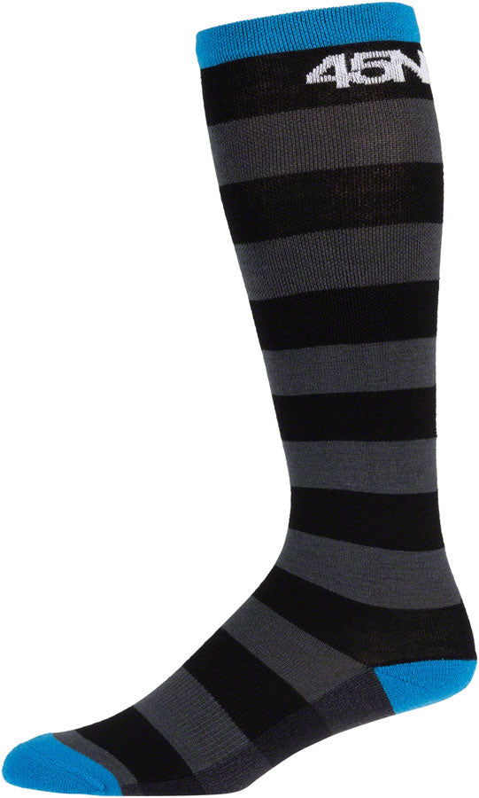 45NRTH Dazzle MW Knee Sock medium