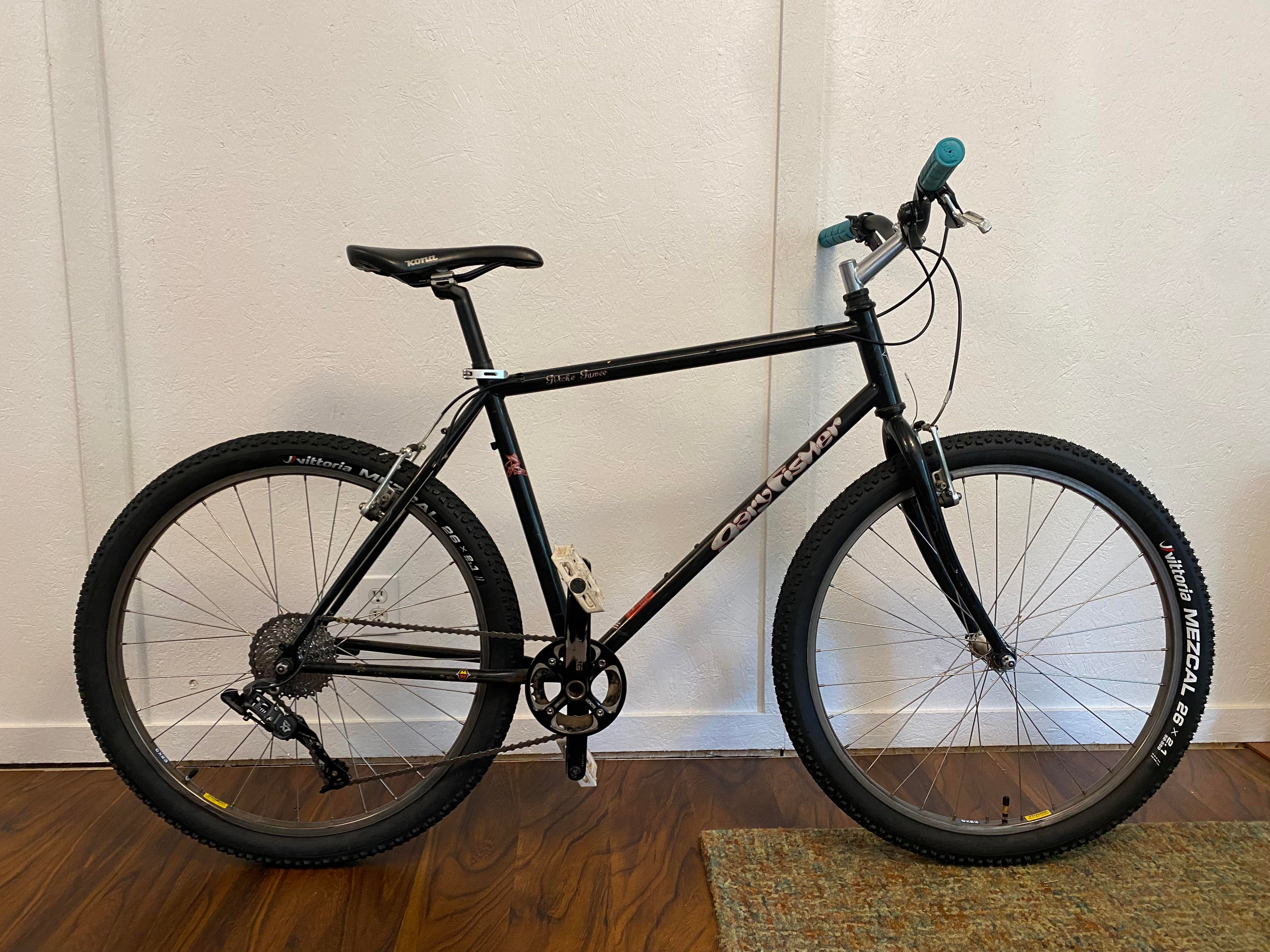 90s Gary Fisher GItche Gumee 26” mtb USED consignment