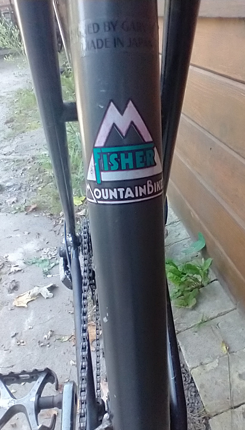 Fisher CR-7 1988 17" Mtb Charcoal,used, no tax, no warranty