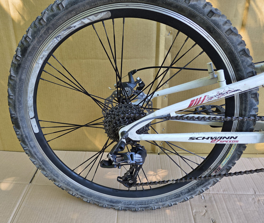 Schwinn Graft 27 Medium double suspension mtb USED