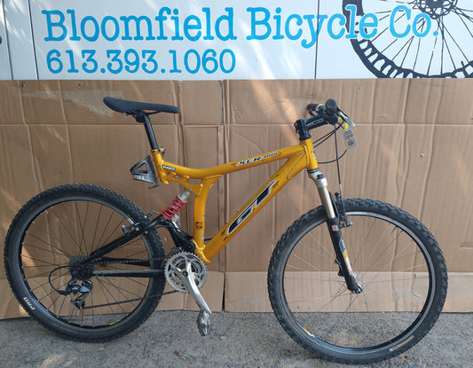 1999 GT XCR 4000 17" (M) USED no tax, consignment