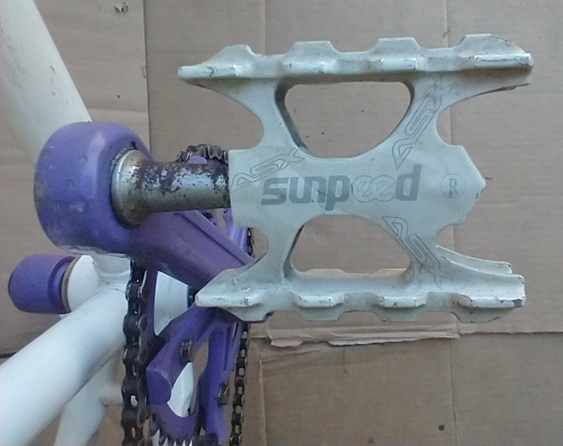 Flix Flop Fixie with purple and white accents. 52cm. used. consignment, no tax, no warranty