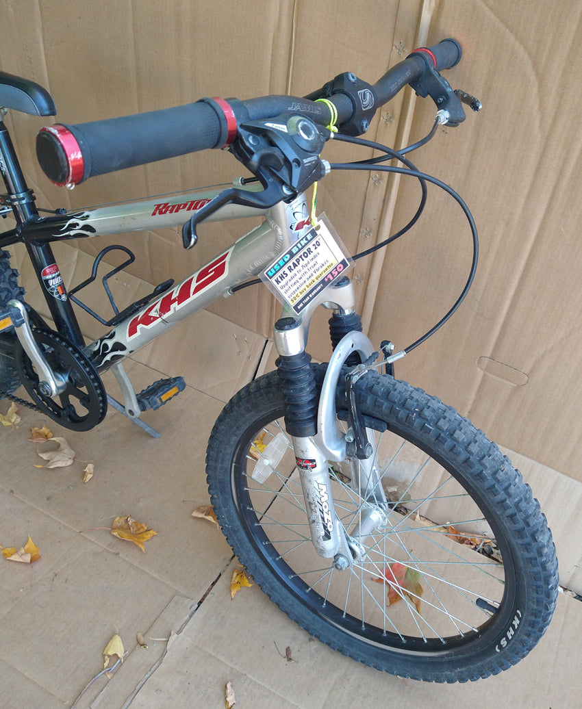 KHS raptor 7 20” w/suspension