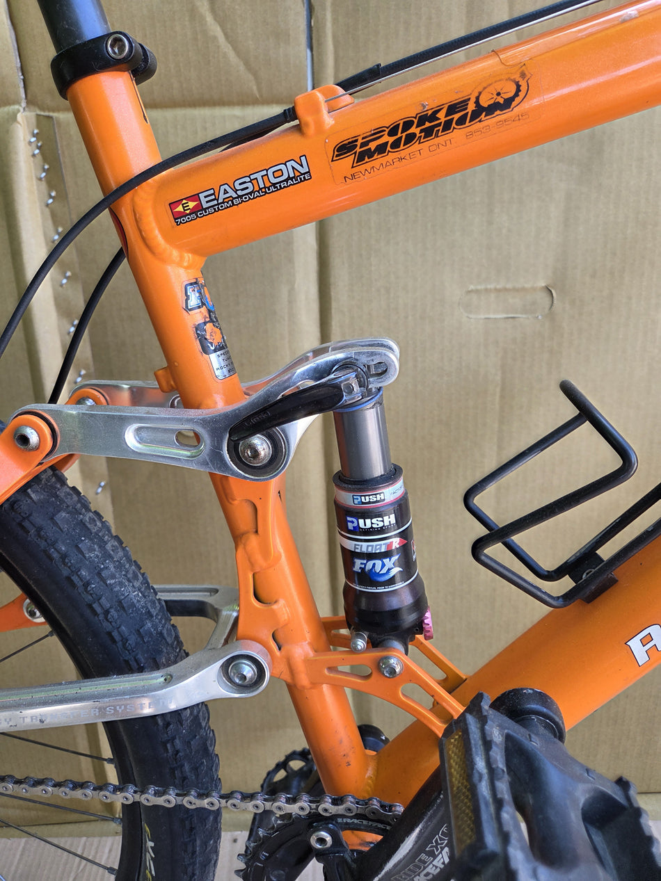 05 ROCKY MOUNTAIN ETSX-30 mtb USED Consignment