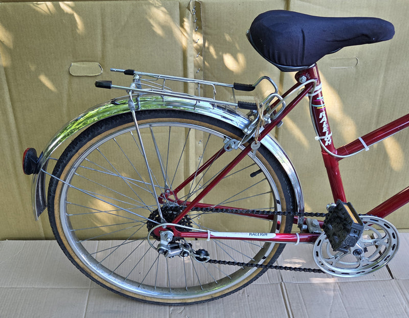 Raleigh Safari Ladies 6spd mtb USED consignment NO TAX, no warranty