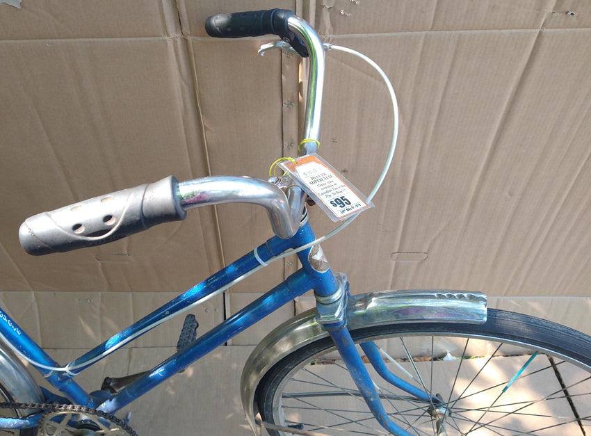 Supercycle Coaster 16" Comfort Blue, USED, 26 x 1 3/8”. consignment, no tax, no warranty