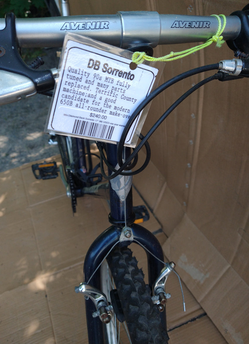 90s Diamond Back Sorrento 17" (M) USED one year warranty