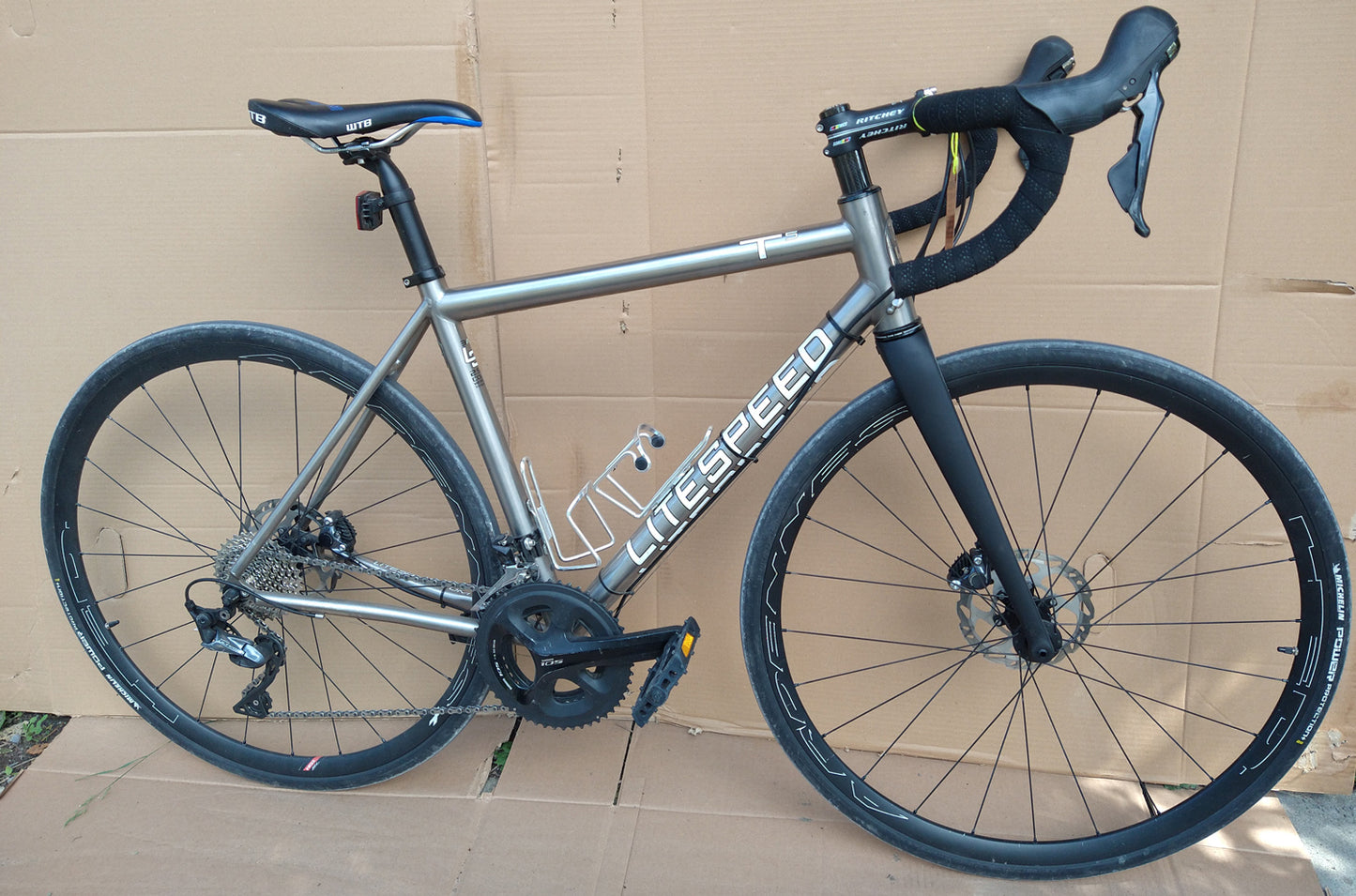 LITESPEED T5 2016 M disk ultergra road Titanium