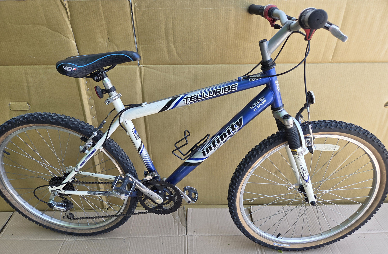 Infinity Telluride MTB 18” USED