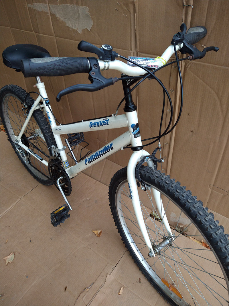 Pathfinder Tempest 15-speed 26” ladies, USED, no tax,no warranty